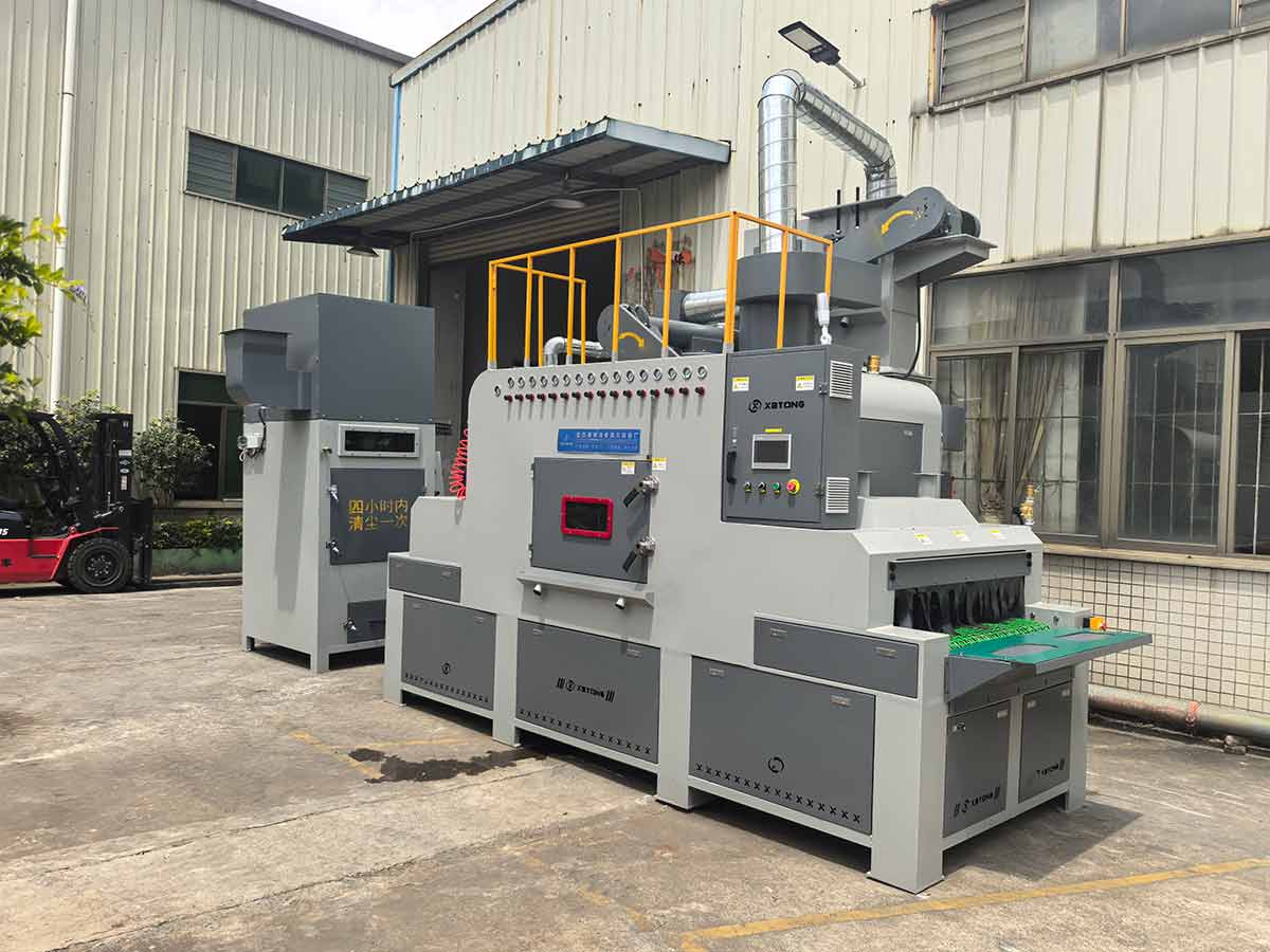 深圳百超機械生產的輸送式自動噴砂機實拍圖片