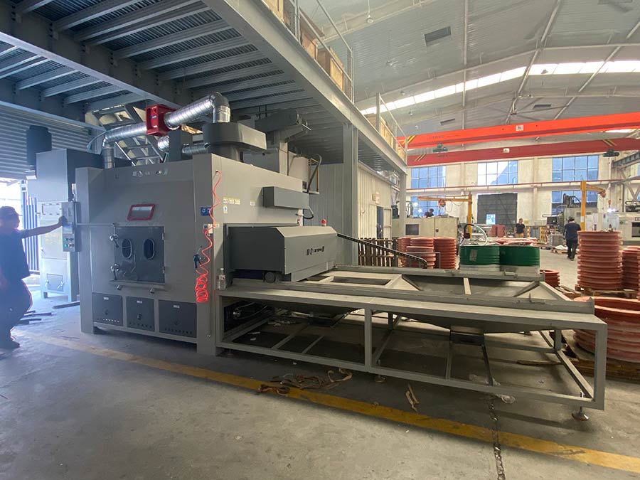 深圳百超機械臺車式模具清理噴砂機